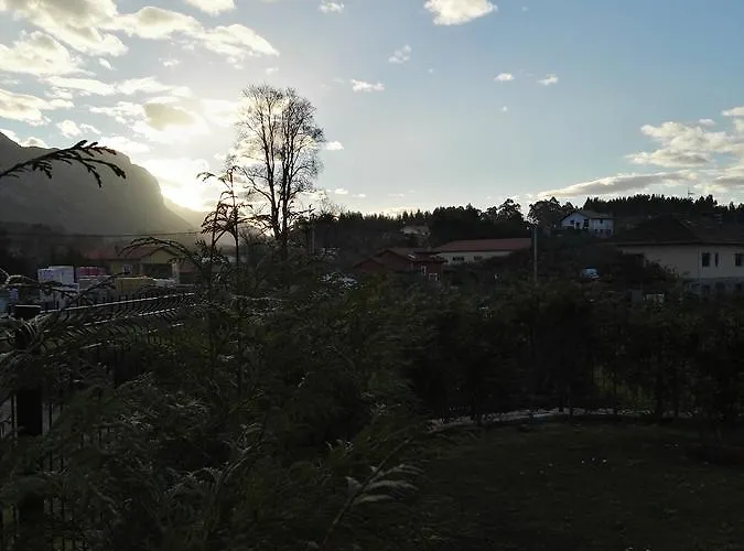 El Cuadron Bed & Breakfast Camango