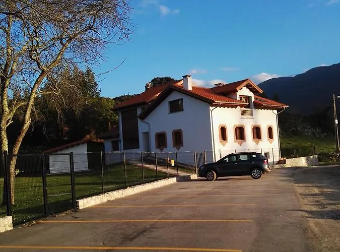 Bed & Breakfast El Cuadron 3*