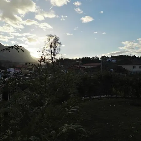 El Cuadron Bed & Breakfast Camango