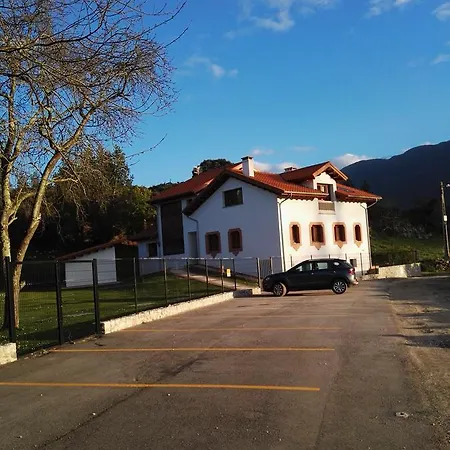 Bed & Breakfast El Cuadron 3*